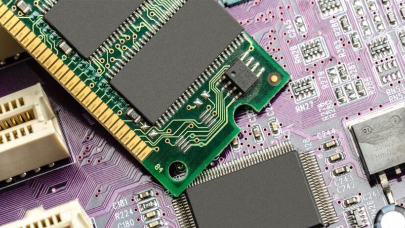 Computador compacto: a solução ideal para espaços reduzidos e alta performance