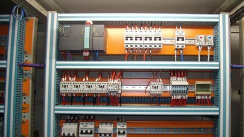 Reparo de IHM: Soluções Eficazes para Manutenção e Desempenho Ideal
